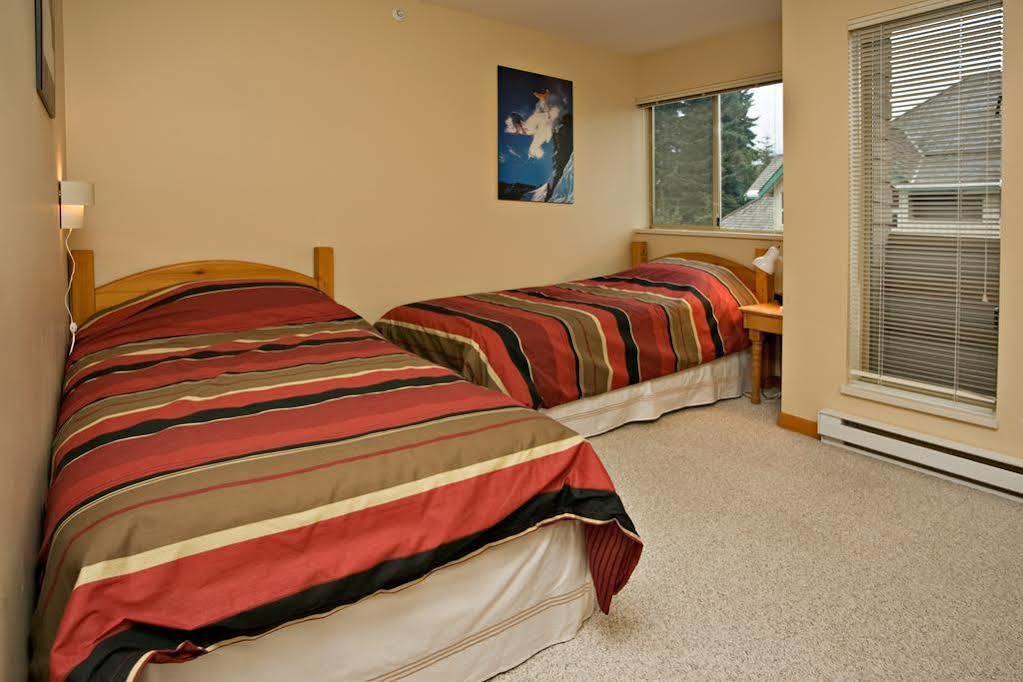 Westwind Properties At Valhalla Whistler Zewnętrze zdjęcie