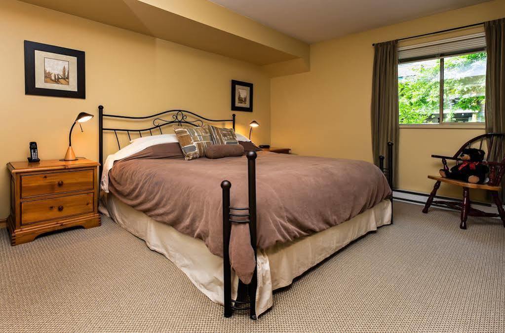 Westwind Properties At Valhalla Whistler Zewnętrze zdjęcie
